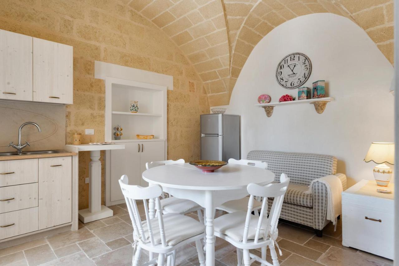 Le Lantane - Luxury Rooms Alessano Kültér fotó