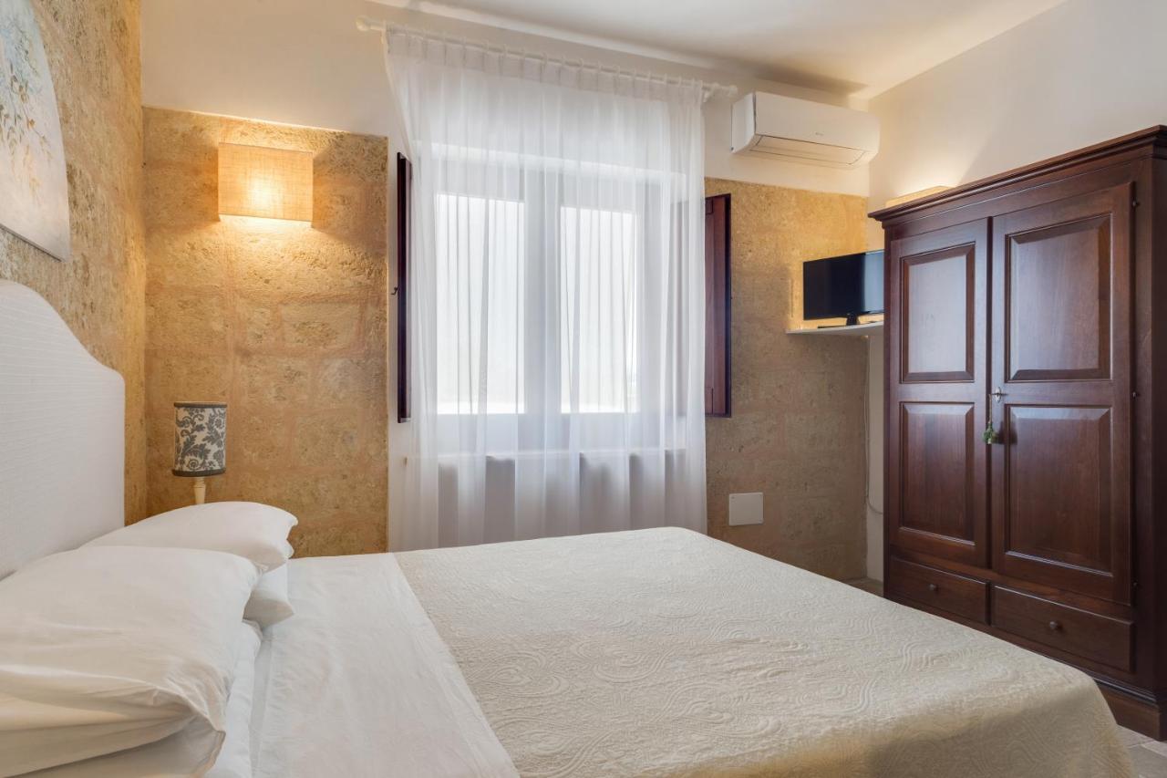 Le Lantane - Luxury Rooms Alessano Kültér fotó